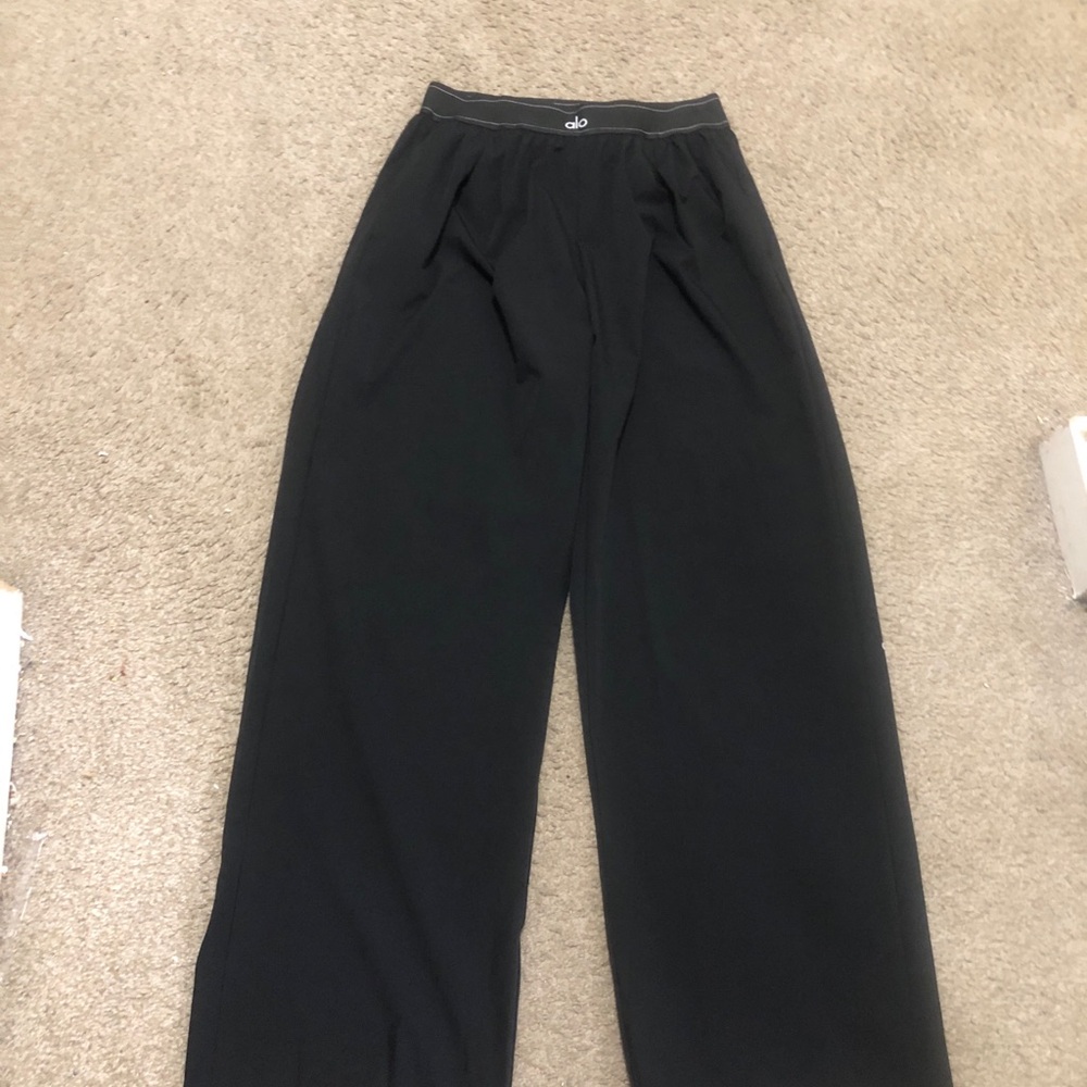 ALO Yoga Black High-Rise Wide Leg Lounge Pants Size L NWOT - Picture 5 of 9